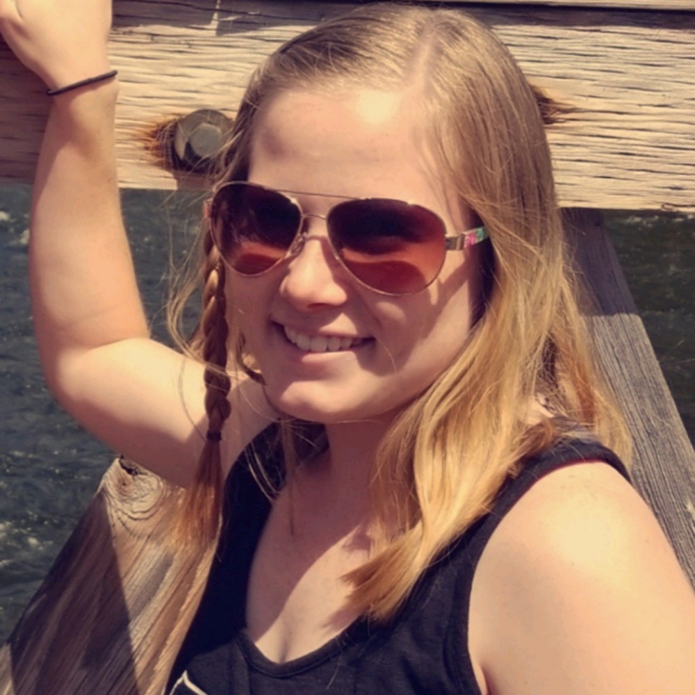 Meet your Posher, Torrie